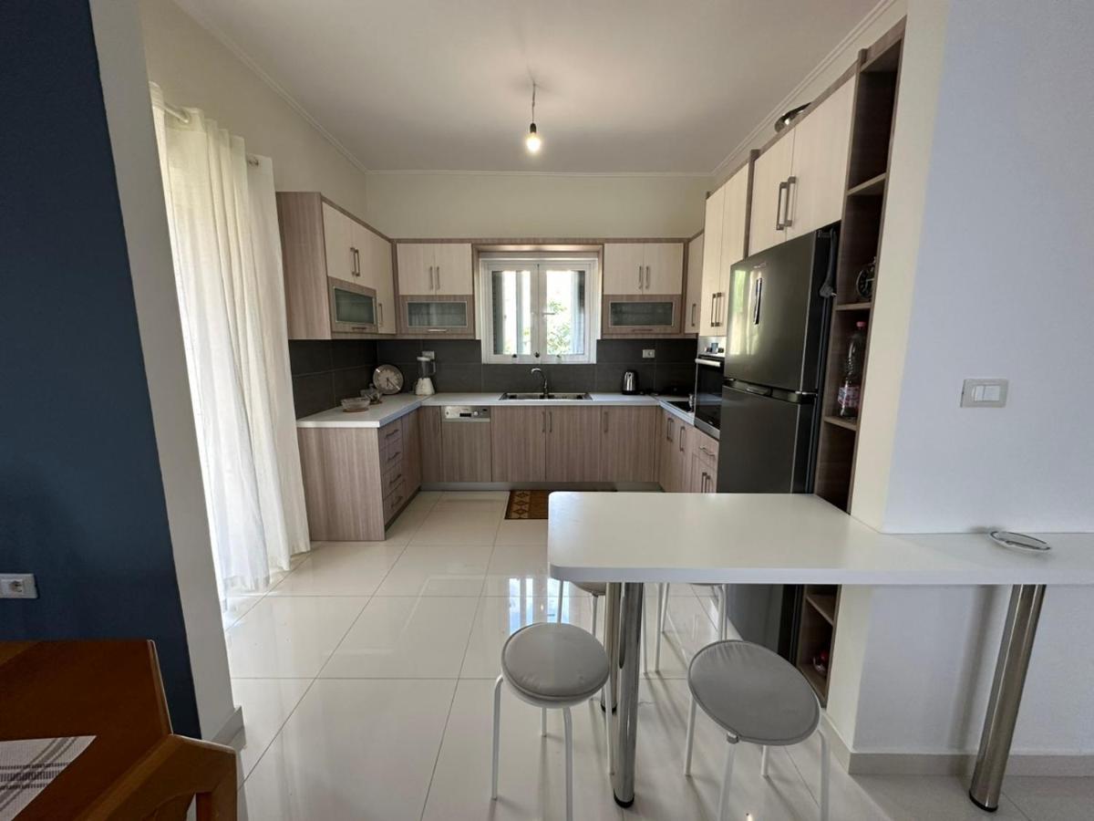 Comfy Hill Apartments Sarande Exterior photo