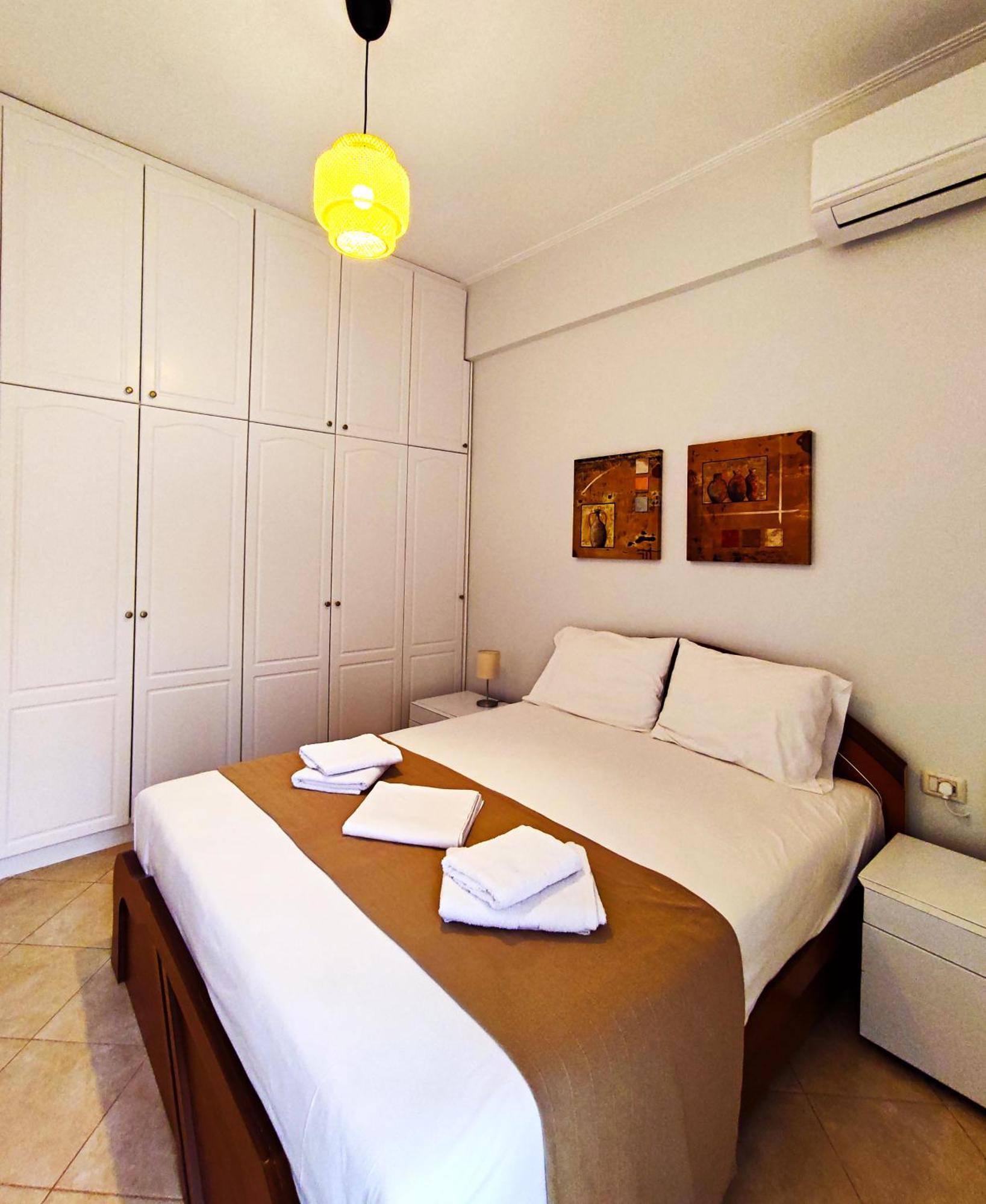 Comfy Hill Apartments Sarande Exterior photo