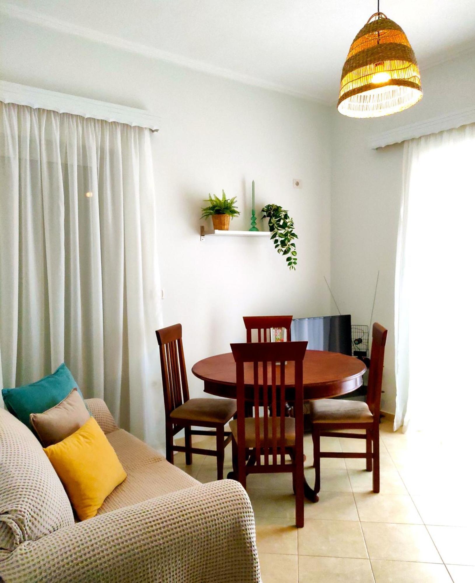 Comfy Hill Apartments Sarande Exterior photo