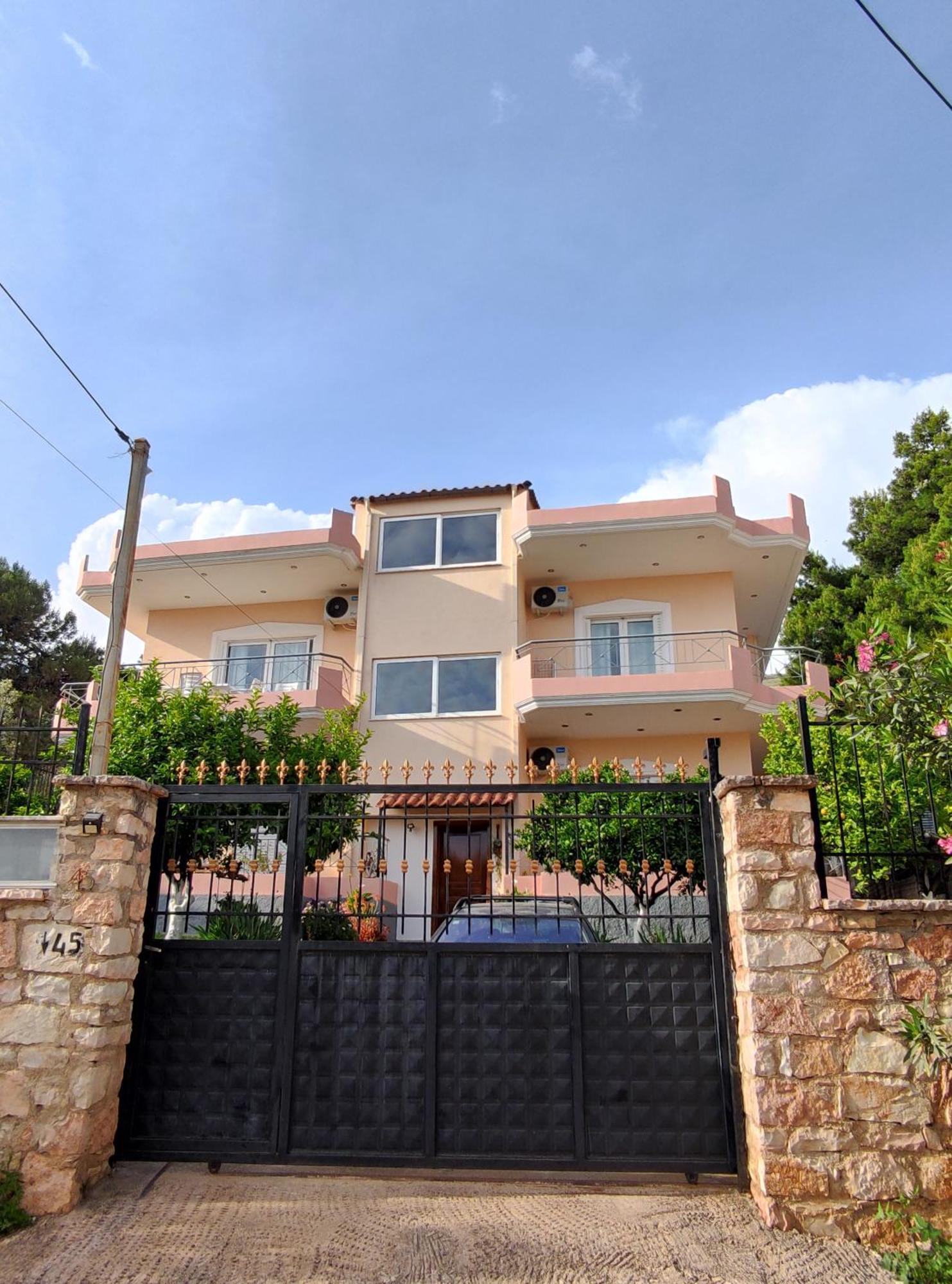 Comfy Hill Apartments Sarande Exterior photo